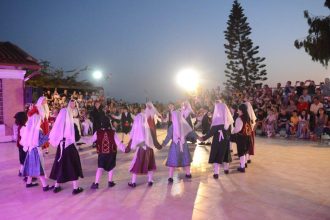 «Για εμάς…», για την ειρήνη στην Ιχθυόσκαλα - ΦΩΤΟ