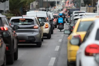 Αυστηρές ποινές για αλκοόλ, κινητό και υπερβολική ταχύτητα με τον νέο ΚΟΚ - Αναλυτικός πίνακας