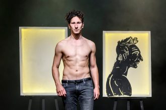 «Αίας» με τον Μιχάλη Σαράντη: Επιστρέφει φέτος το καλοκαίρι για 2 μόνο παραστάσεις