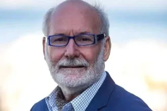 Ποίημα του Αντώνη Σκιαθά θα συμπεριληφθεί σε γαλλικό ανθολόγιο