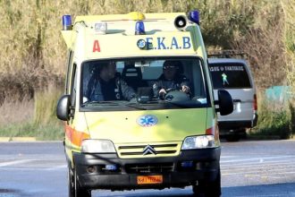 Πάτρα: Σοβαρά τραυματισμένος οδηγός που καταπλακώθηκε από όχημα κατά τη διάρκεια εργασιών στο Δρέπανο