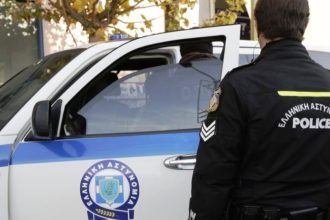 Λάρισα: Άγρια επίθεση με ένα ξύλο σε βάρος 61χρονου – Συνελήφθησαν δύο 18χρονοι