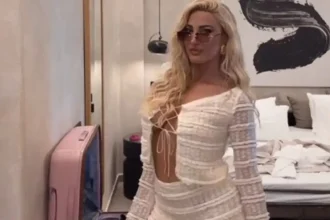 Ιωάννα Τούνη: Το ξέφρενο ελληνικό γλέντι στη Μύκονο και η συνάντηση με την Ελένη Φουρέιρα