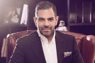 Σούντζαϊ Καπούρ: Πέθανε ο δισεκατομμυριούχος φίλος του πρίγκιπα Ουίλιαμ – Τον τσίμπησε μέλισσα στο στόμα