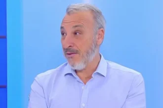 Συγκινήθηκε ο Μίνως Μάτσας μιλώντας για τη μουσική: «Είναι ίσως το μοναδικό πράγμα που μπορεί να ενώσει τους ανθρώπους»