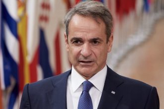 Στη Γαλλία ο Πρωθυπουργός για την 3η Διάσκεψη του ΟΗΕ για τους Ωκεανούς – Εθνική παρέμβαση για τη θαλάσσια ασφάλεια