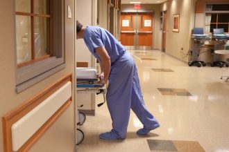 Η αποζημίωση για αναπνευστήρες στα παιδιά αυξάνεται από τα 170 στα 300 ευρώ