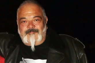 Ο Στηβ Ντούζος ξεκαθάρισε ότι η νοσηλεία του δεν σχετίζεται με τον καρκίνο: «Είχα λίγο δύσπνοια», είπε