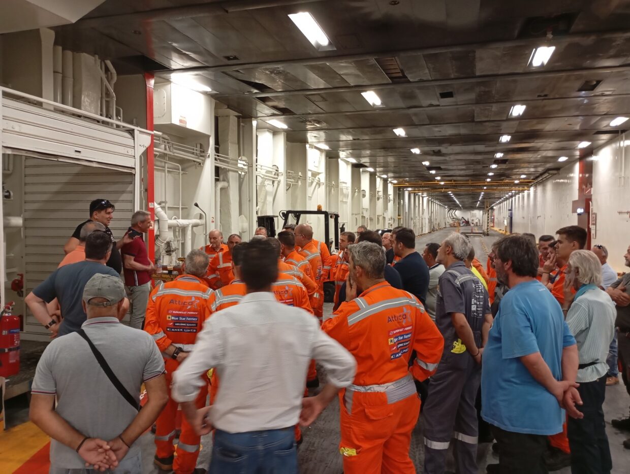 Πάτρα: Δεν κάνουν πίσω οι ναυτεργάτες - Συνεχίζουν για 7η ημέρα την απεργία τους