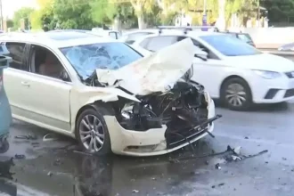 Σφοδρή σύγκρουση ταξί με απορριμματοφόρο - Νεκρή μία δημοτική υπάλληλος