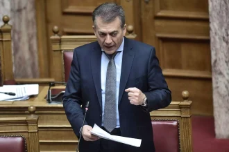 Γιάννης Βρούτσης: «Ό,τι έγινε έγινε, καλώ τους Αγγελόπουλους και τον Γιαννακόπουλο σε αθλητική συμφωνία, αλλιώς θα σταματήσει το πρωτάθλημα στο γραφείο μου»