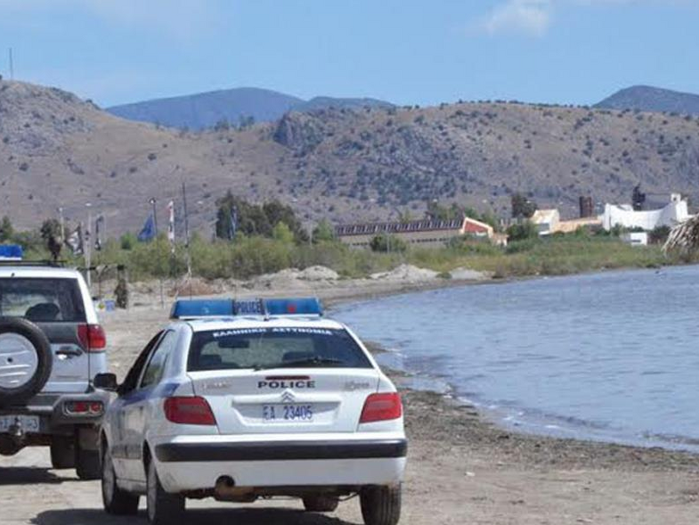 Απίστευτο: Βγήκε γυμνός από την θάλασσα και επιτέθηκε σε τουρίστρια για να την βιάσει