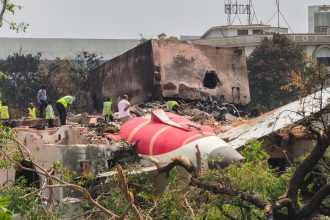 Βλάβη στο κάθισμα του κυβερνήτη έριξε το Boeing της Air India - Γλίστρησε προς τα πίσω και έχασε τον έλεγχο