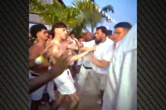 Αδιανόητος καυγάς σε κλαμπ στη Ζάκυνθο, μπουνιές και σπρωξίματα ανάμεσα σε τουρίστες