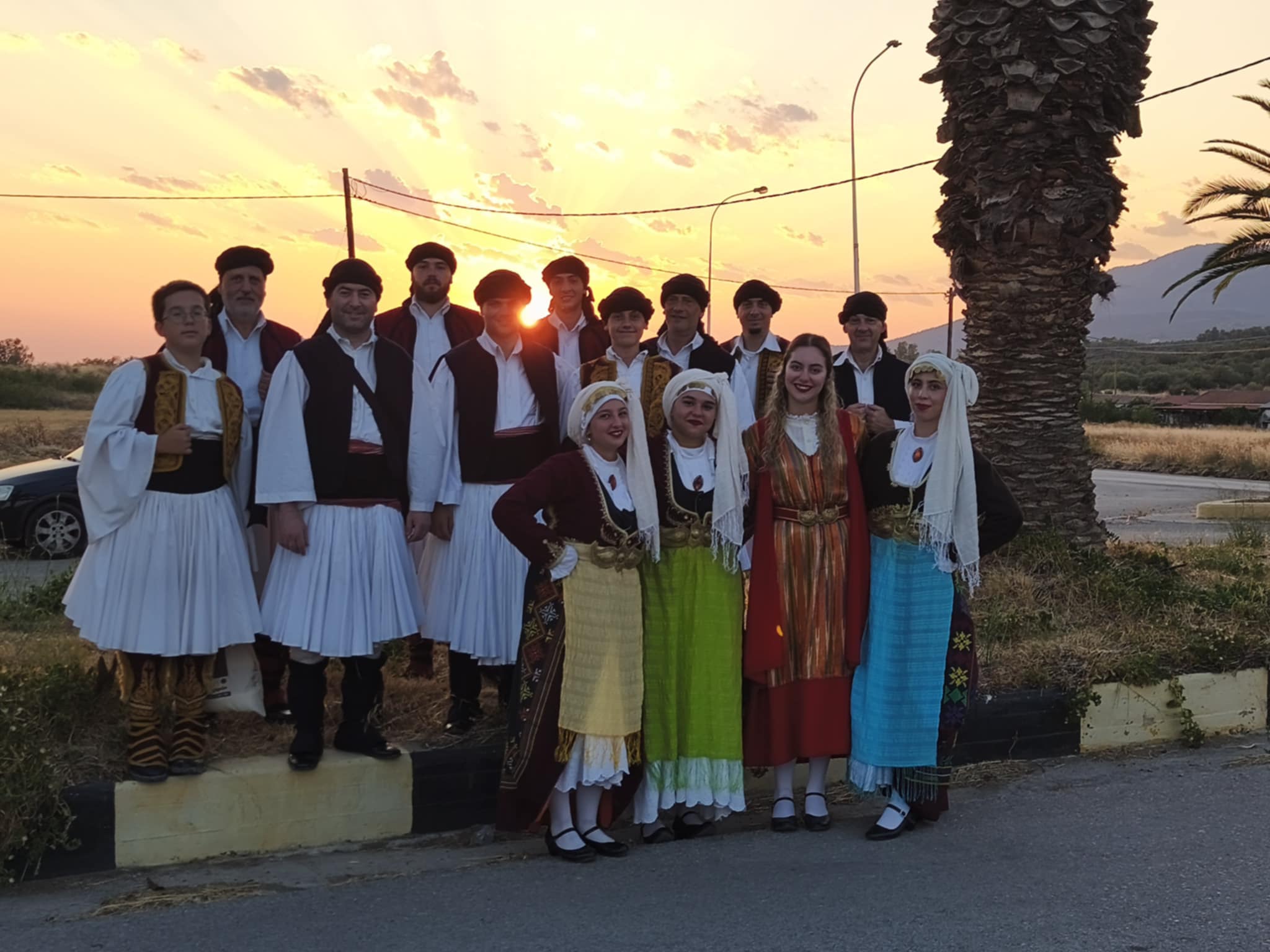 To Χορευτικό Τμήμα του Δήμου Πατρέων στις εκδηλώσεις για τη μάχη των Βρυσακίων