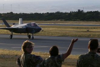 Ανδραβίδα: Στην 117 Πτέρυγα Μάχης προετοιμάζονται να υποδεχτούν τα F-35