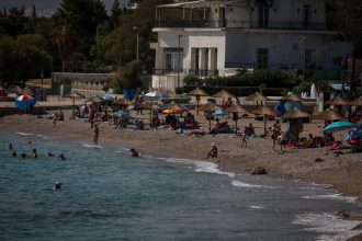 Παραλίες: «Βρέχει» καταγγελίες για παρανομίες - Πάνω από 50 στην Αχαΐα - Πόσες στη Δυτ. Ελλάδα