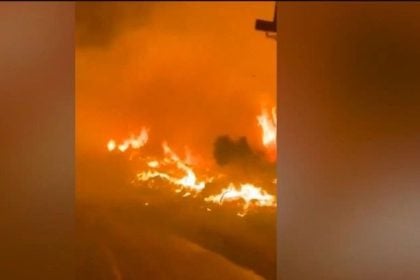 Τουρκία: Στάχτη δασικές εκτάσεις στα Δαρδανέλια – Τιτάνια μάχη των πυροσβεστών