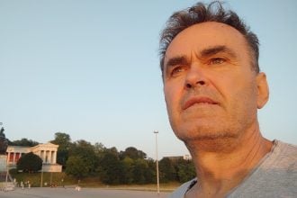  Όρνιθες: Μια μελαγχολική και ονειρική Νεφελοκοκκυγία
