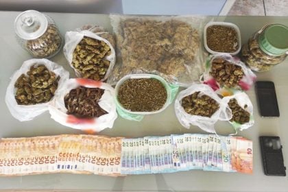  Συνελήφθησαν τρία άτομα για διακίνηση ναρκωτικών στην Αιτωλοακαρνανία - ΦΩΤΟ