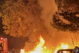 Πάτρα: Πανικός από φωτιά τα ξημερώματα ΦΩΤΟ - ΒΙΝΤΕΟ