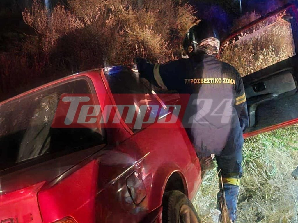 Πάτρα: Νυχτερινή επιχείρηση της Πυροσβεστικής για τον απεγκλωβισμό γυναίκας οδηγού ΦΩΤΟ