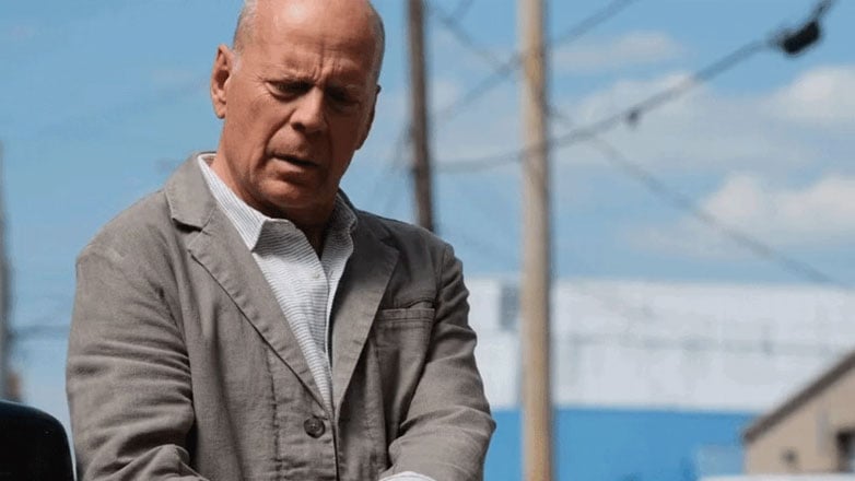 Επιδεινώθηκε η υγεία του Bruce Willis – Δεν μπορεί πλέον να επικοινωνήσει και να περπατήσει
