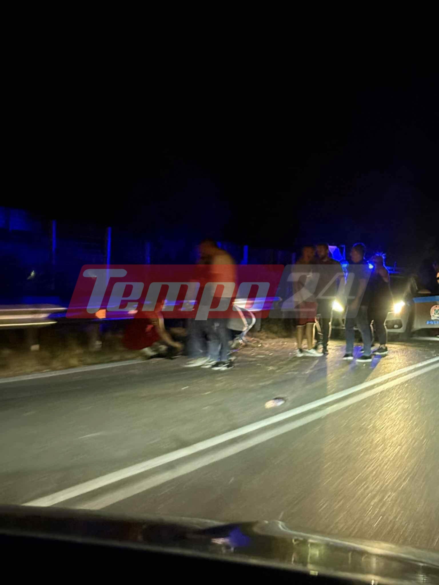 Αχαΐα: Εξετράπη μηχανή στον Ψαθόπυργο - Δύο τραυματίες στο νοσοκομείο ΦΩΤΟ