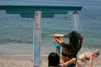 Καύσωνας: «Έβρασε» ο τόπος από τις υψηλές θερμοκρασίες  - Σε ποιες περιοχές ο υδράργυρος ξεπέρασε τους 41 βαθμούς!