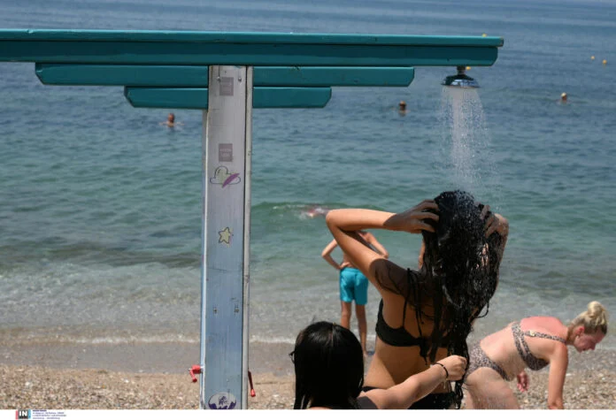 Καύσωνας: «Έβρασε» ο τόπος από τις υψηλές θερμοκρασίες  - Σε ποιες περιοχές ο υδράργυρος ξεπέρασε τους 41 βαθμούς!