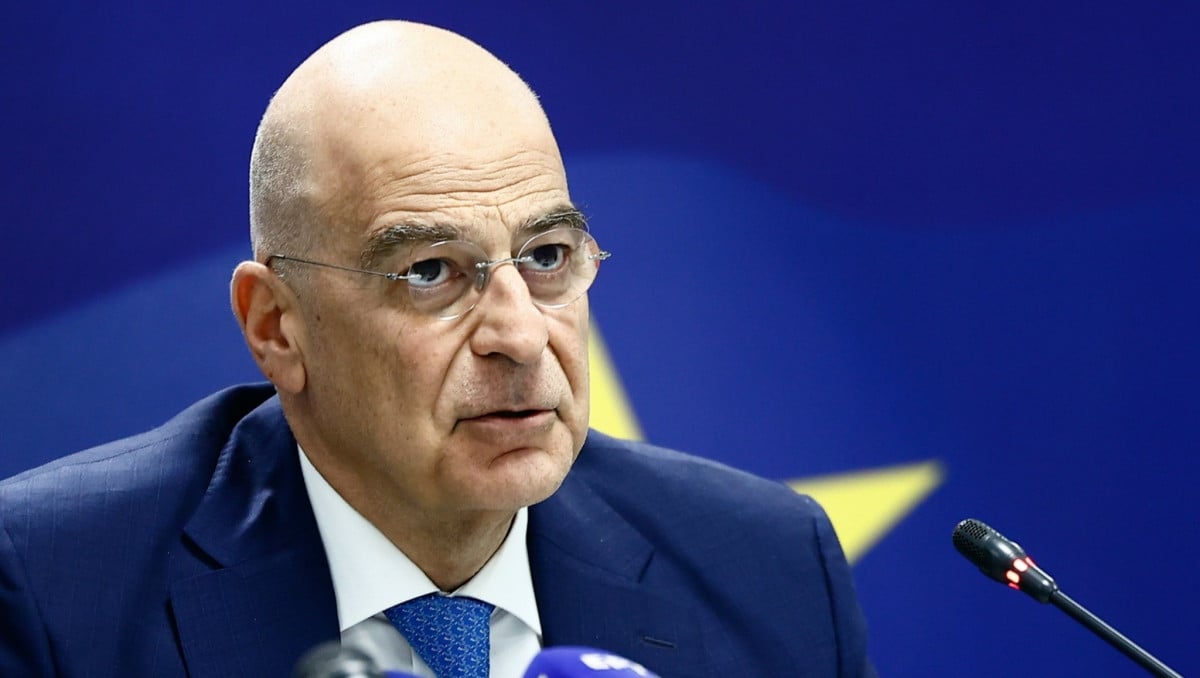 Νίκος Δένδιας: «Μόνο ο Αρχιεπίσκοπος δεν παίρνει τηλέφωνο για να μην υπηρετήσουν σε πλοία κληρωτοί ναύτες»