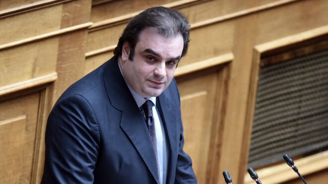 Κυριάκος Πιερρακάκης: «Αυστηροποίηση των ποινών για την καταπολέμηση του παράνομου τζόγου»