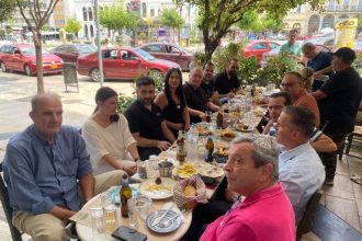 Νεκτάριος Φαρμάκης: Συνάντηση με δημοσιογράφους
