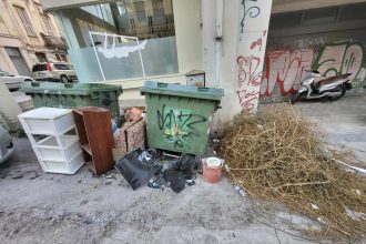 Πάτρα: Η "χωματερή" της οδού Κολοκοτρώνη