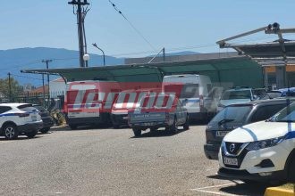 Το tempo24 στο σημείο της τραγωδίας στο Αγρίνιο – Σήμερα κηδεύεται η 2χρονη Αλεξάνδρα – Αυτό είναι το μοιραίο φορτηγάκι που παρέσυρε θανάσιμα τη μικρούλα - ΦΩΤΟ
