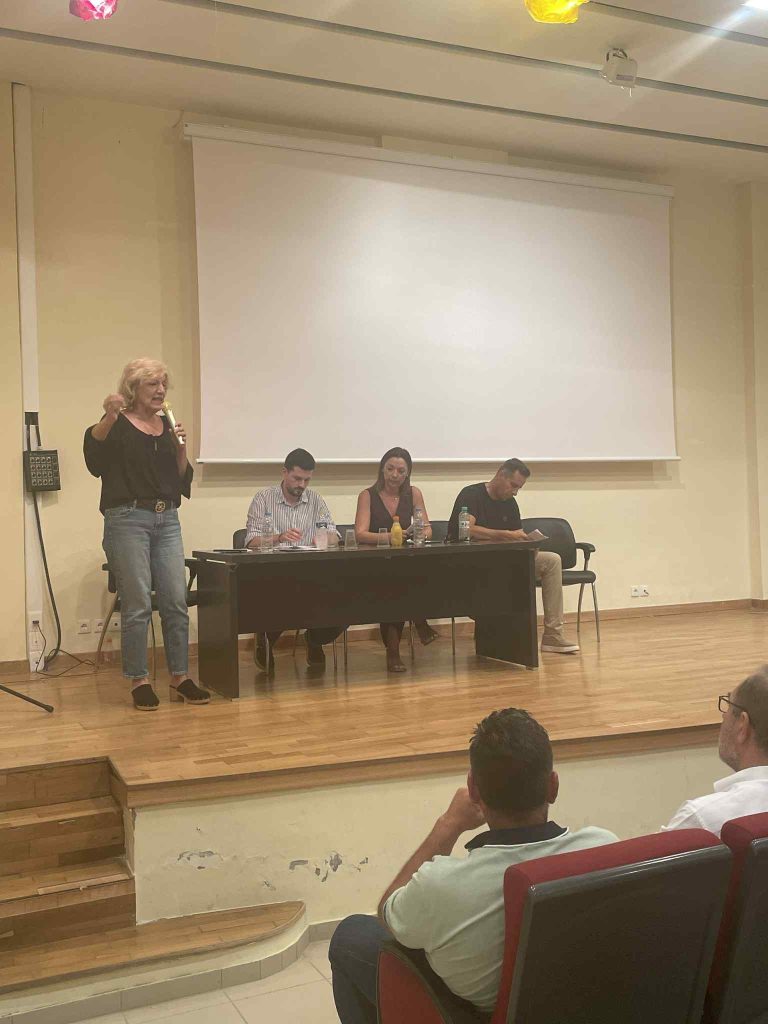 Σία Αναγνωστοπούλου: Ραντεβού στο υπουργείο για το Λύκειο Ερυμάνθειας Σία Αναγνωστοπούλου: Ραντεβού στο υπουργείο για το Λύκειο Ερυμάνθειας
