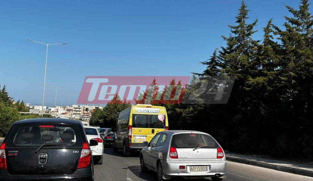 Μίνι Περιμετρική Πάτρας: Ατελείωτο μποτιλιάρισμα στο ύψος του κόμβου Κουρτέση (ΦΩΤΟ)