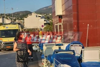 Πάτρα - Φωτιά στο ΓΝ "Άγιος Ανδρέας": Ασθενείς της ΜΕΘ μεταφέρονται στο Πανεπιστημιακό Γενικό Νοσοκομείο - ΦΩΤΟ