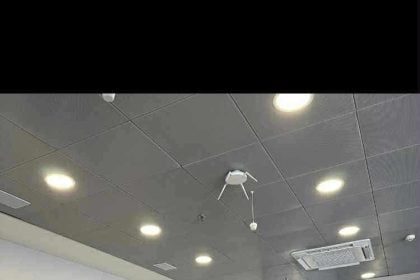 Συμβασιούχοι πυροσβέστες είδαν τον υπουργό Κλιματικής Αλλαγής - "Θα συνεχίσουμε τον αγώνα μας"