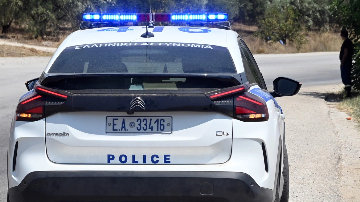 Απείλησε με όπλο ανήλικους και συνελήφθη