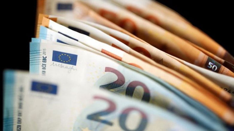 Σε εξέλιξη οι αιτήσεις για το νέο επίδομα των 750 ευρώ