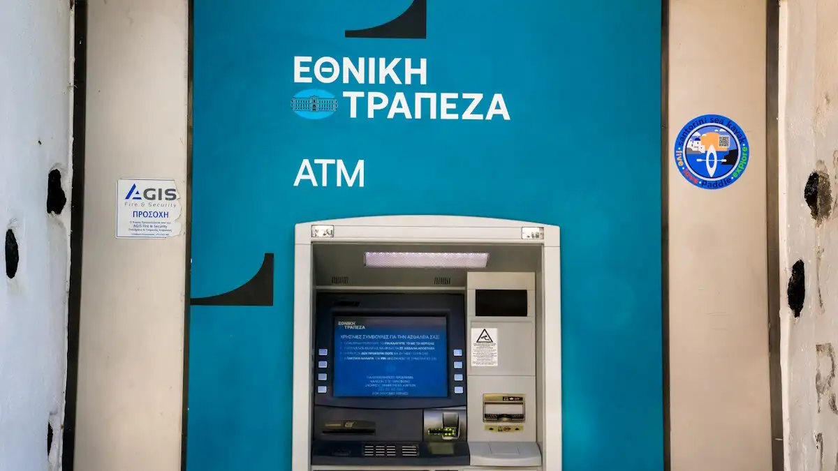 Εθνική Τράπεζα: Στα 700 εκατ. ευρώ τα κέρδη το α’ εξάμηνο 2025