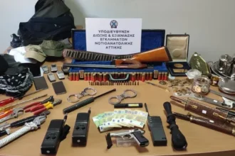 Στα χέρια της ΕΛ.ΑΣ. οι δράστες διάρρηξης σε οικία με λεία 242.000 ευρώ