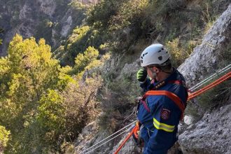 Επιχείρηση διάσωσης τραυματισμένης γυναίκας στον Όλυμπο – Μεταφέρθηκε με ελικόπτερο στο Λιτόχωρο
