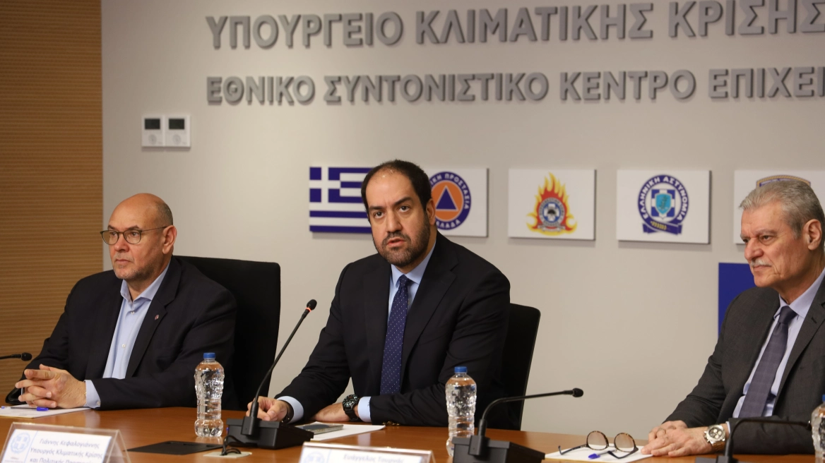Κεφαλογιάννης: Ενισχύουμε με περισσότερα από 100 νέα οχήματα, drones και ψηφιακά εργαλεία την Πυροσβεστική