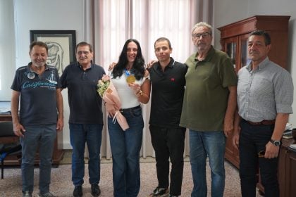 Ντένια Κουρέτα: Συγκινητική υποδοχή της Πατρινής παγκόσμιας πρωταθλήτριας στο Δημαρχείο