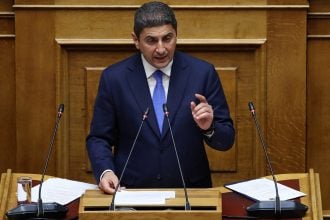 Λευτέρης Αυγενάκης: Άρση ασυλίας εισηγείται η Επιτροπή Δεοντολογίας για το περιστατικό στο αεροδρόμιο «Ελευθέριος Βενιζέλος»