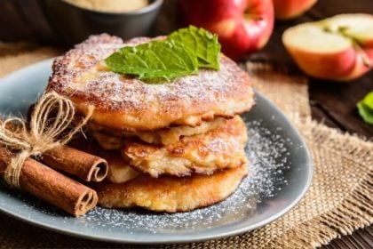 Νόστιμα Pancakes με Μήλο και Κανέλα