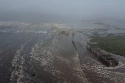 Σεισμός 8,8 Ρίχτερ στη Ρωσία: Κύματα τσουνάμι έως 5 μέτρα στις ακτές – Στο 1,5 μέτρο σε Χαβάη, Ιαπωνία