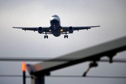 ΗΠΑ: Αεροσκάφος της γραμμής έκανε βουτιά για να αποφύγει σύγκρουση
